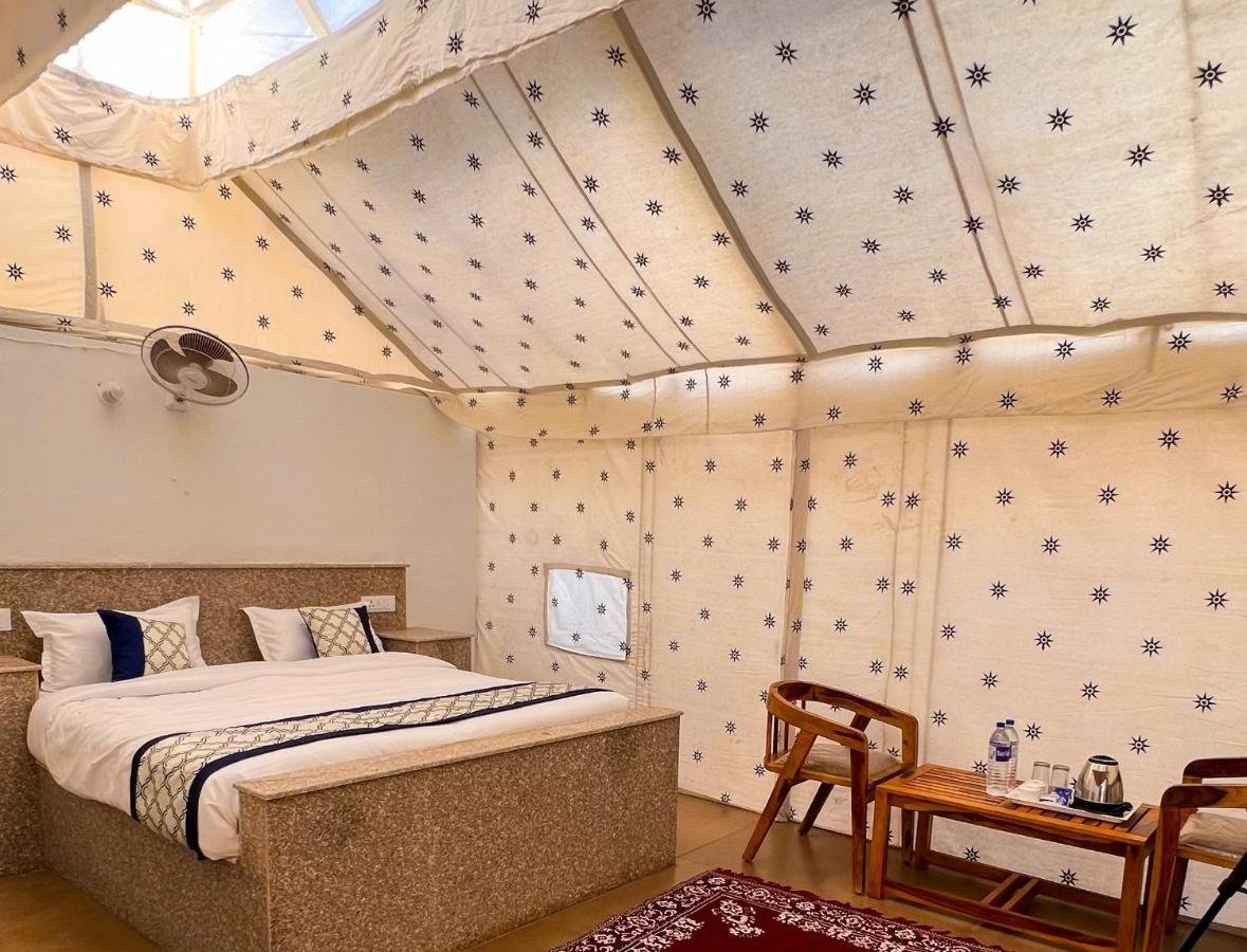 Nk Desert Camp Jaisalmer Hotel Sam Exterior photo