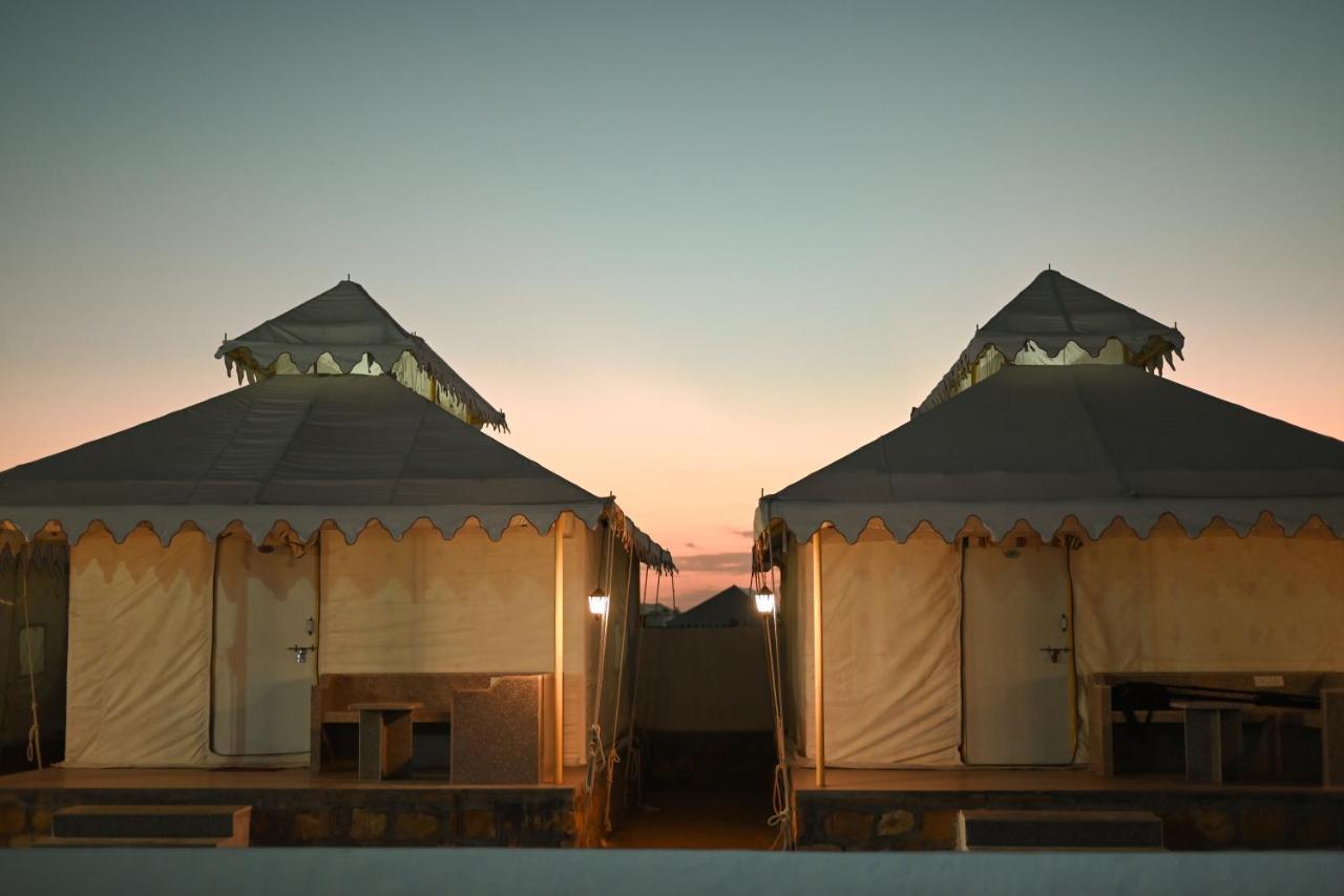 Nk Desert Camp Jaisalmer Hotel Sam Exterior photo